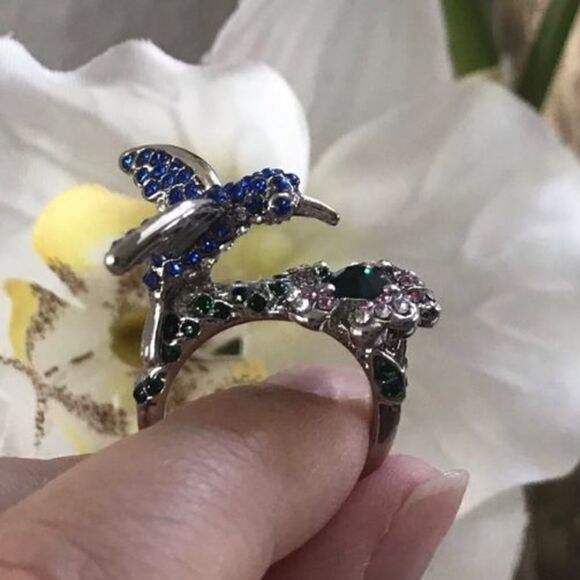 Silver Hummingbird Ring, Stamped .925, 4-D Ring, Women's Statement Piece - Picture 5 of 13